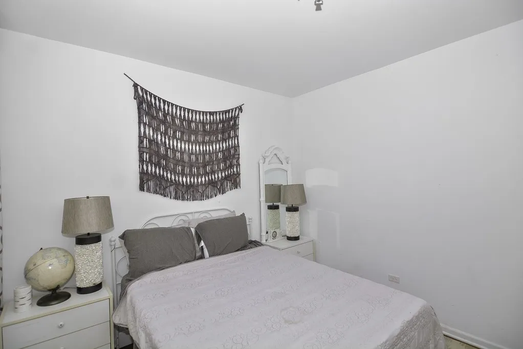 2101 W Fletcher St, , 60618, USA 60618-unit#CH 1-Chicago-IL