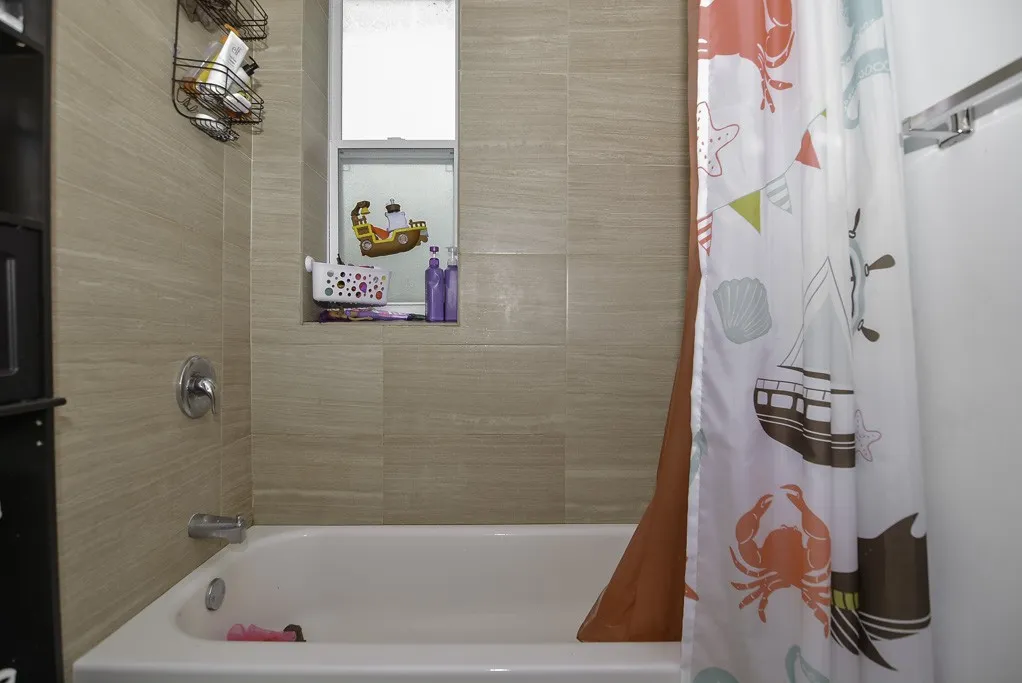 2101 W Fletcher St, , 60618, USA 60618-unit#CH 1-Chicago-IL
