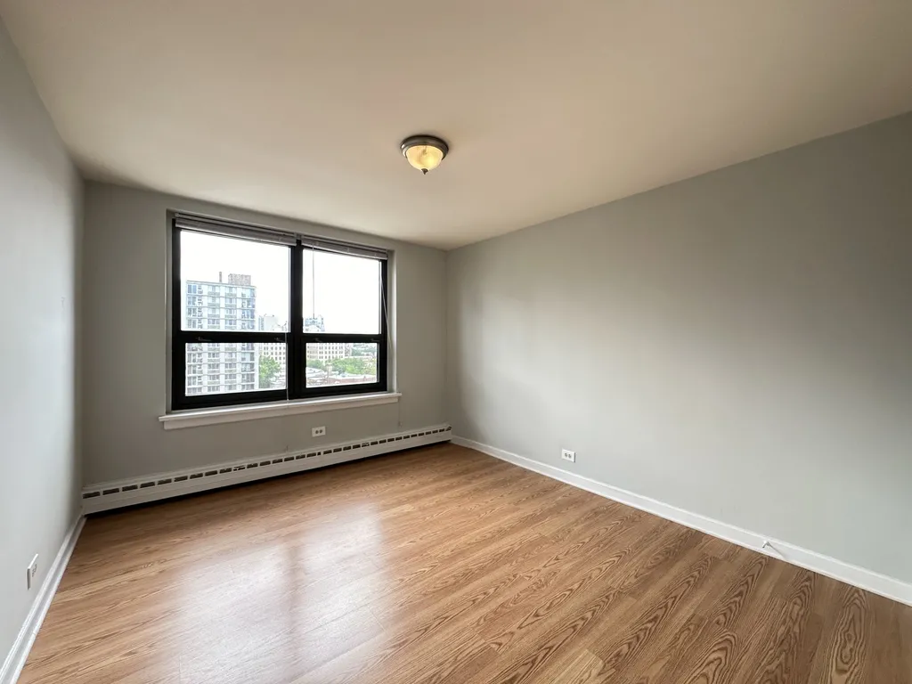 445 W Wellington Ave, ,  60657, USA 60657-unit#10E-Chicago-IL
