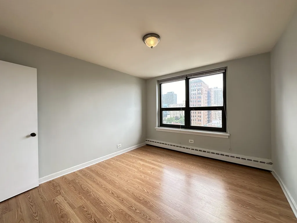 445 W Wellington Ave, ,  60657, USA 60657-unit#10E-Chicago-IL