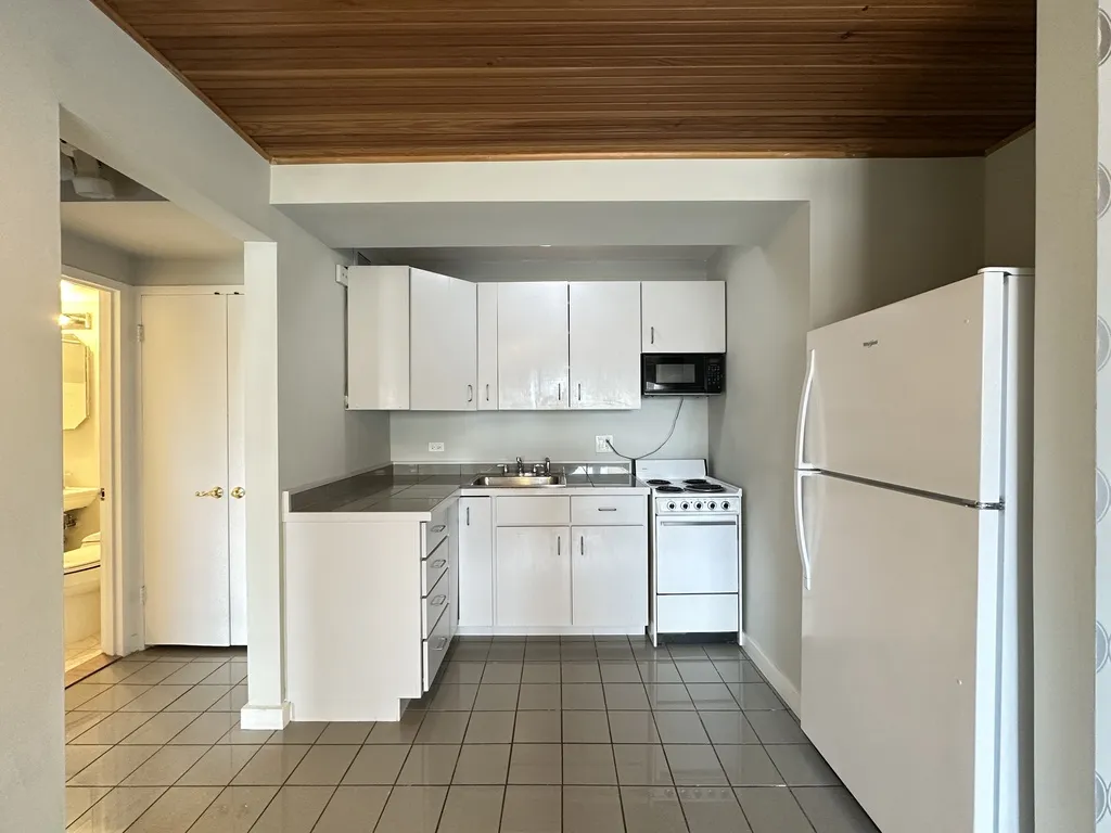 445 W Wellington Ave, ,  60657, USA 60657-unit#12G-Chicago-IL