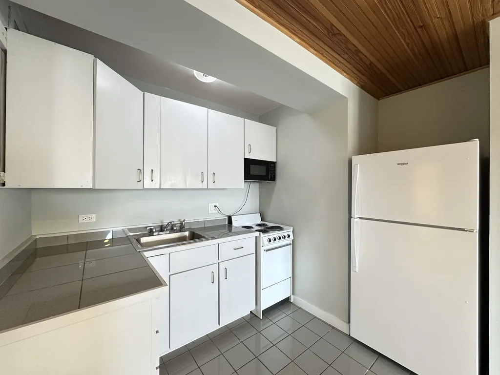 445 W Wellington Ave, ,  60657, USA 60657-unit#12G-Chicago-IL