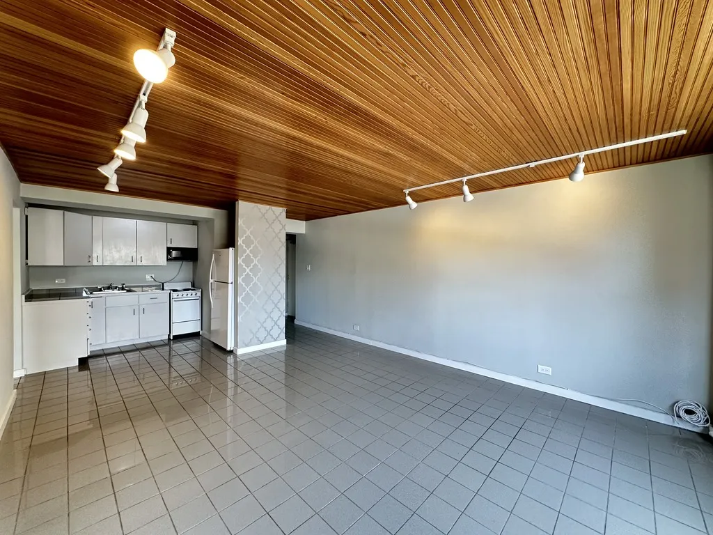 445 W Wellington Ave, ,  60657, USA 60657-unit#12G-Chicago-IL