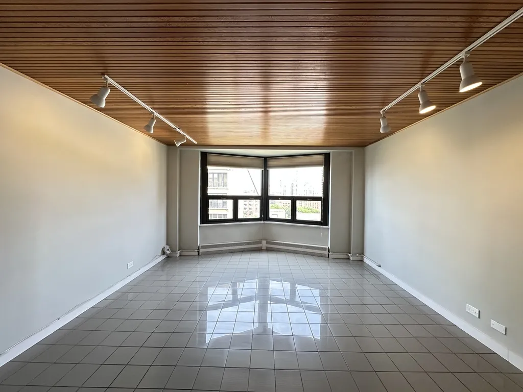 445 W Wellington Ave, ,  60657, USA 60657-unit#12G-Chicago-IL