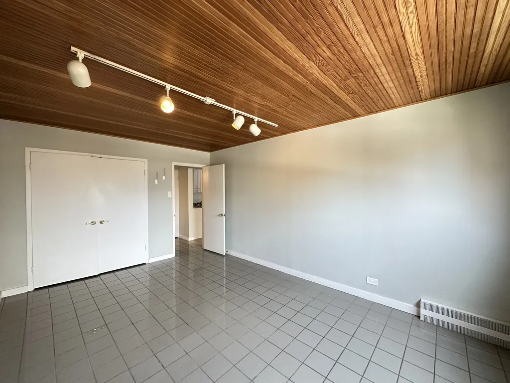 445 W Wellington Ave, ,  60657, USA 60657-unit#12G-Chicago-IL