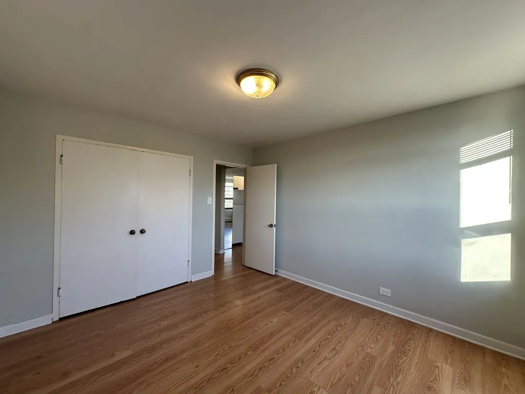 445 W Wellington Ave, ,  60657, USA 60657-unit#13E-Chicago-IL