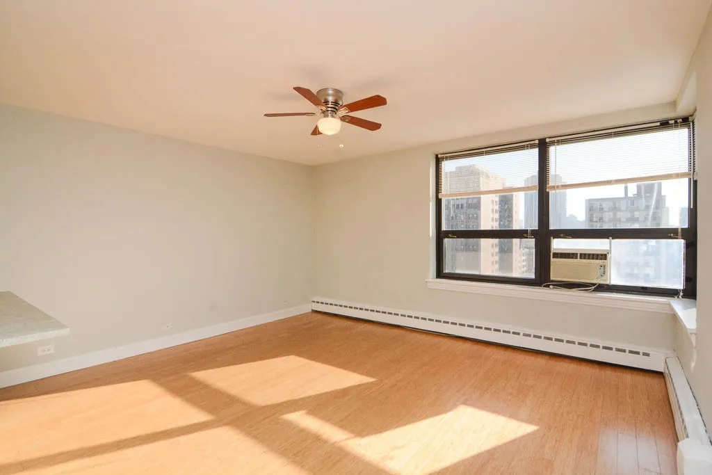 445 W Wellington Ave, , 60657, USA 60657-unit#12D-Chicago-IL