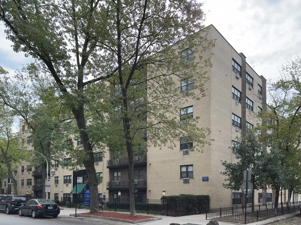 445 W Barry Ave, , 60657, USA 60657-unit#308-Chicago-IL