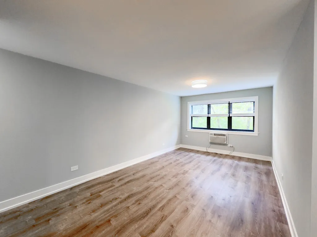 445 W Barry Ave, , 60657, USA 60657-unit#308-Chicago-IL