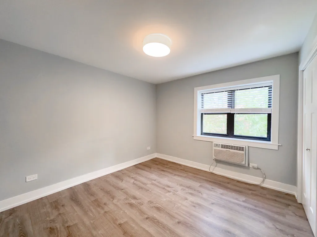 445 W Barry Ave, , 60657, USA 60657-unit#308-Chicago-IL