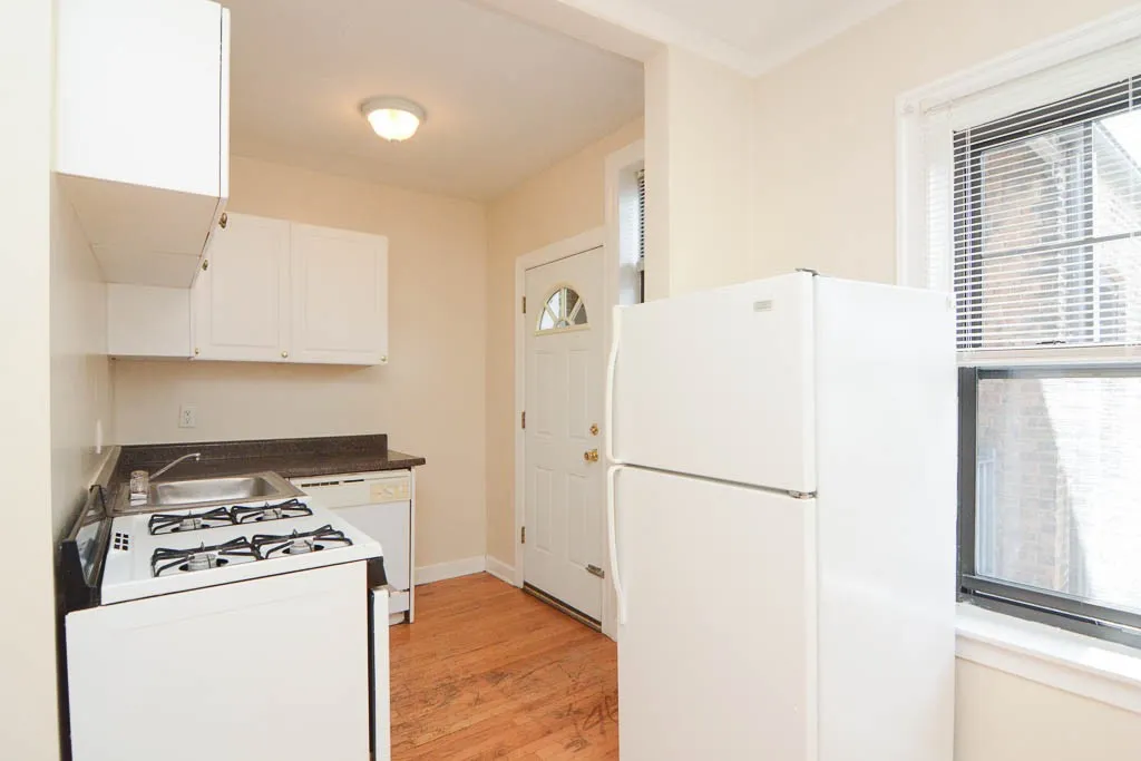 1103 W Wellington Ave, ,  60657, USA 60657-unit#3-Chicago-IL