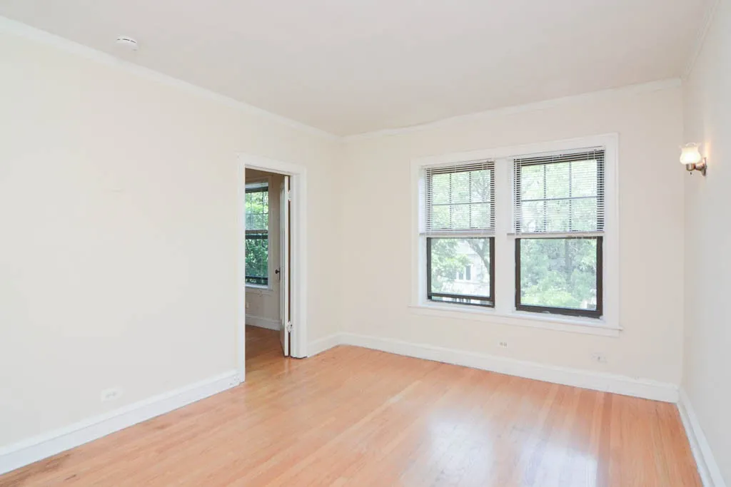 1103 W Wellington Ave, ,  60657, USA 60657-unit#3-Chicago-IL