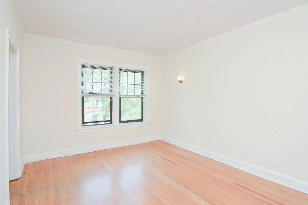 1103 W Wellington Ave, ,  60657, USA 60657-unit#3-Chicago-IL