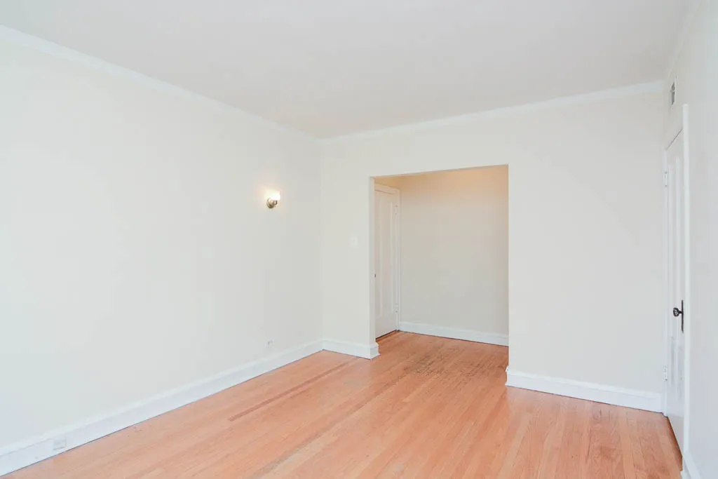 1103 W Wellington Ave, ,  60657, USA 60657-unit#3-Chicago-IL