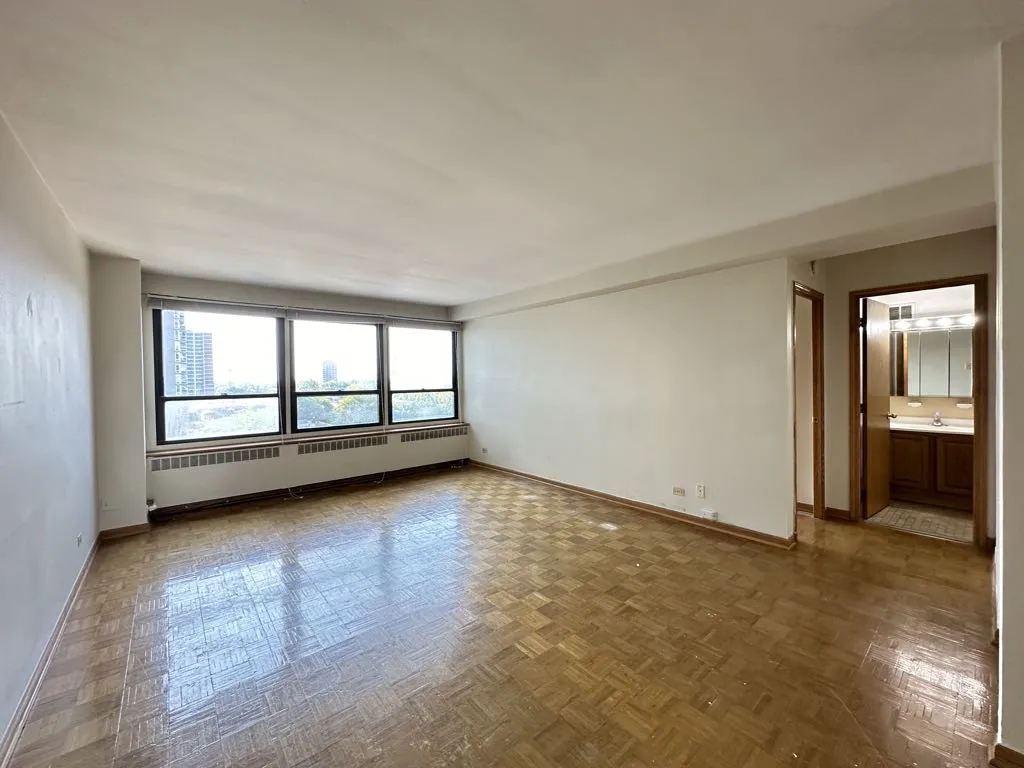 4180 N Marine Dr, ,  60613, USA 60613-unit#908-Chicago-IL
