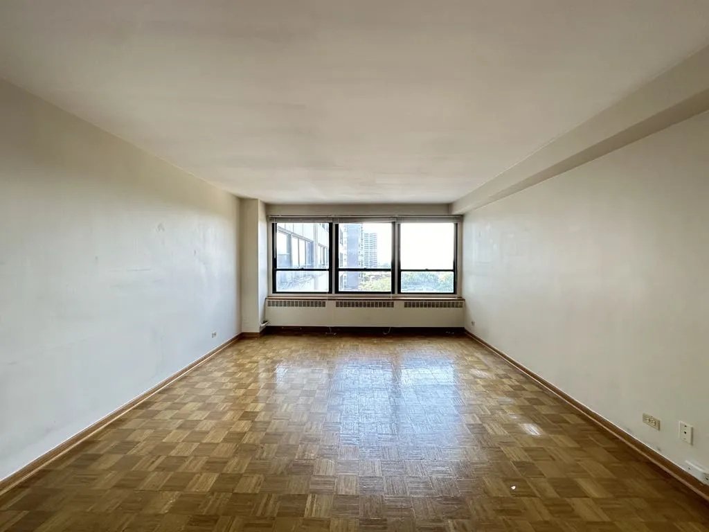 4180 N Marine Dr, ,  60613, USA 60613-unit#908-Chicago-IL