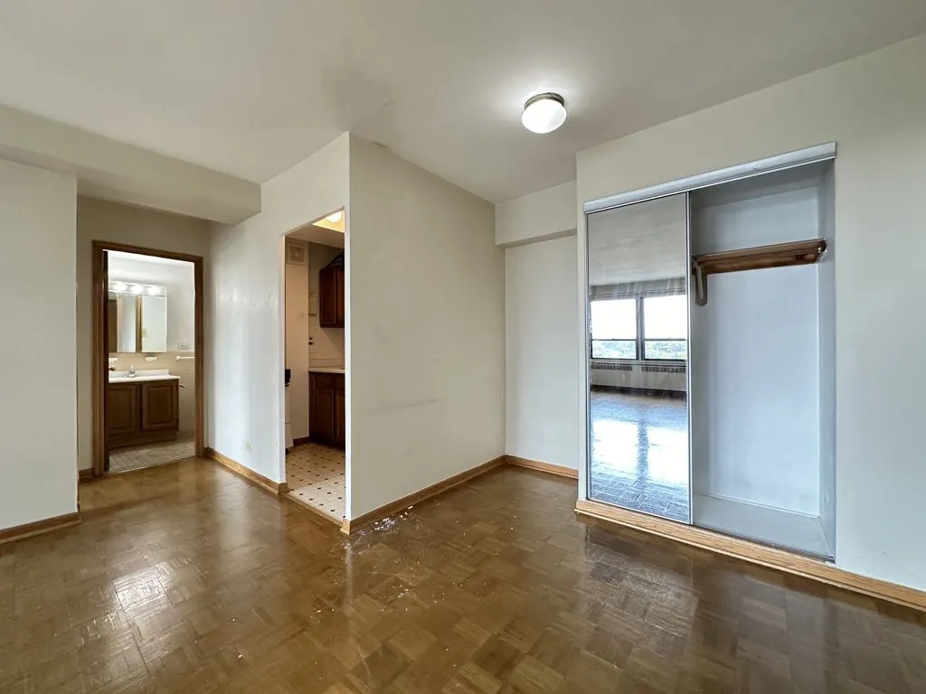 4180 N Marine Dr, ,  60613, USA 60613-unit#908-Chicago-IL