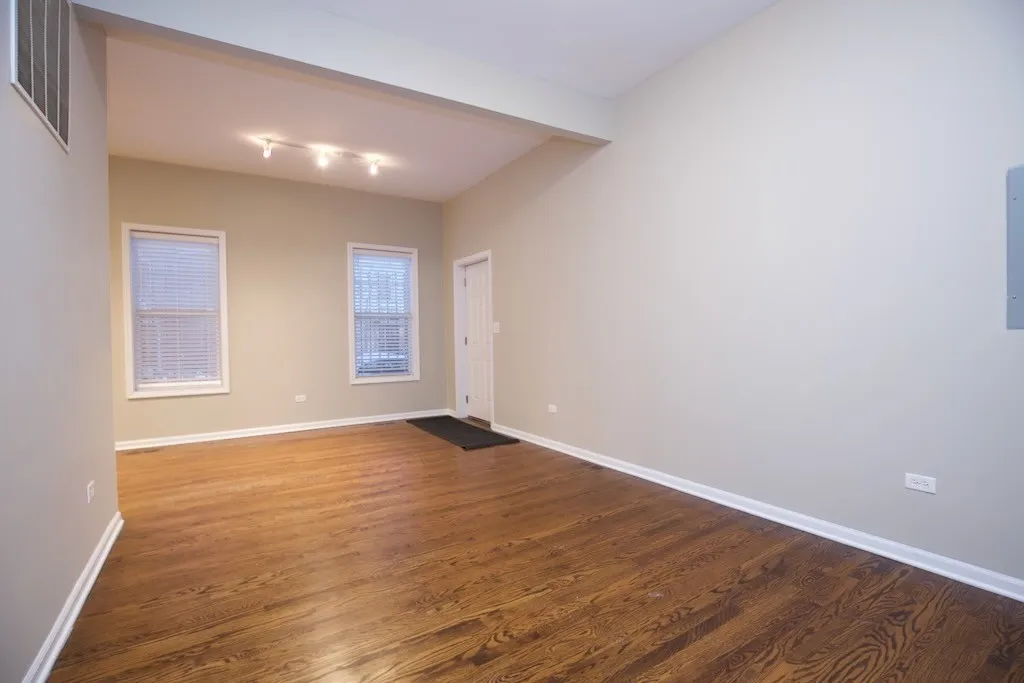 2101 W Fletcher St, ,  60618, USA 60618-unit#1-Chicago-IL