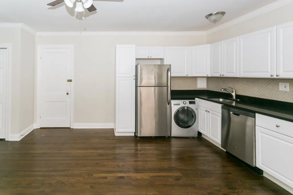 3345 N Marshfield Ave, ,  60657, USA 60657-unit#309-Chicago-IL