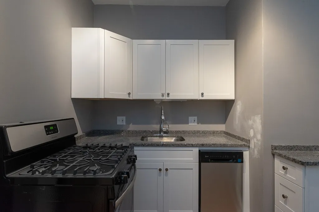 445 W Melrose St, ,  60657, USA 60657-unit#3A-Chicago-IL