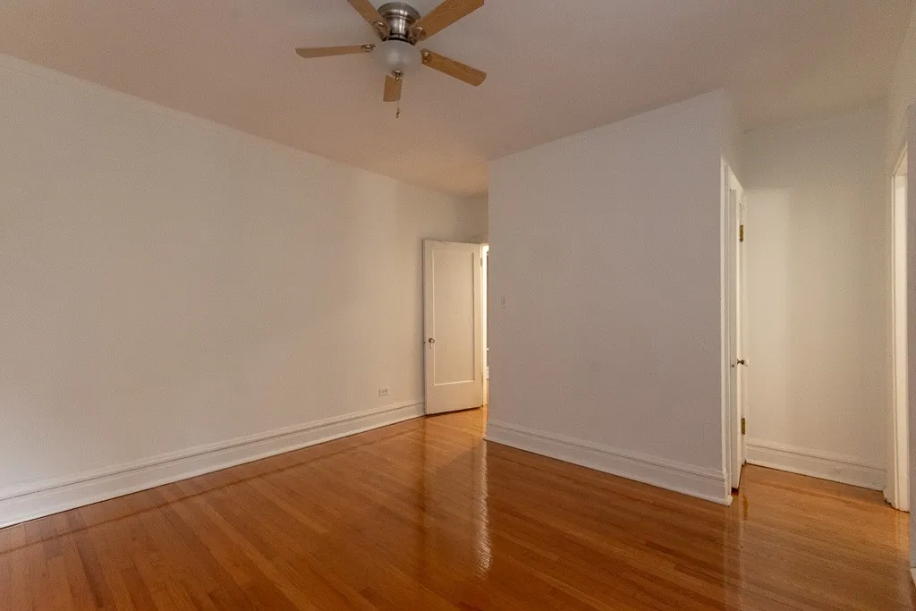 445 W Melrose St, ,  60657, USA 60657-unit#3A-Chicago-IL