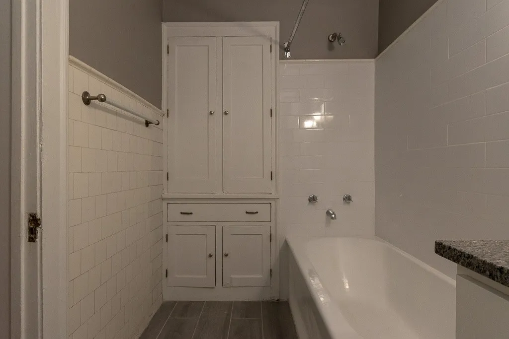 445 W Melrose St, ,  60657, USA 60657-unit#3A-Chicago-IL