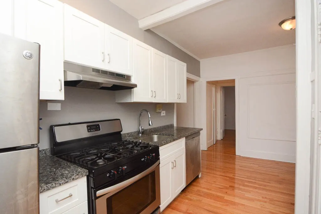 626 W Stratford Pl, ,  60657, USA 60657-unit#3E-Chicago-IL