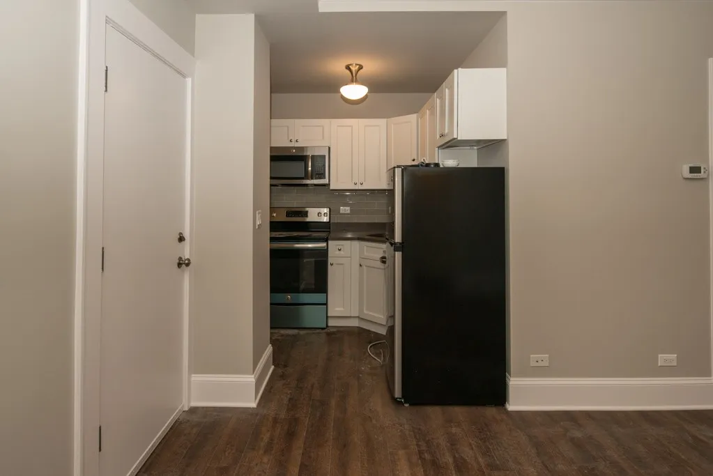 817 W Lakeside Pl, ,  60640, USA 60640-unit#208-Chicago-IL