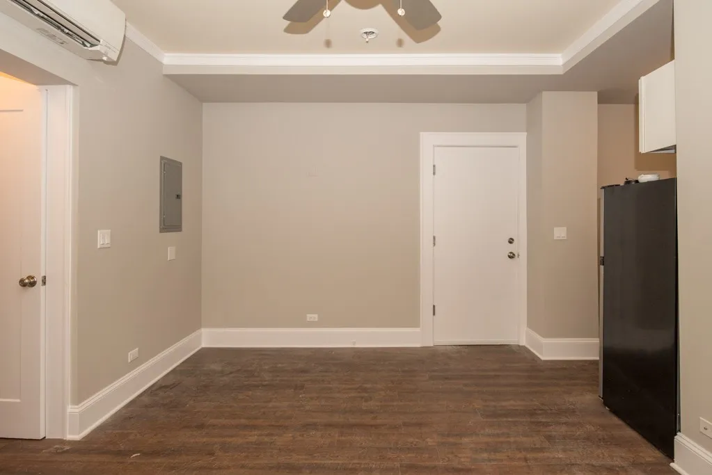 817 W Lakeside Pl, ,  60640, USA 60640-unit#208-Chicago-IL