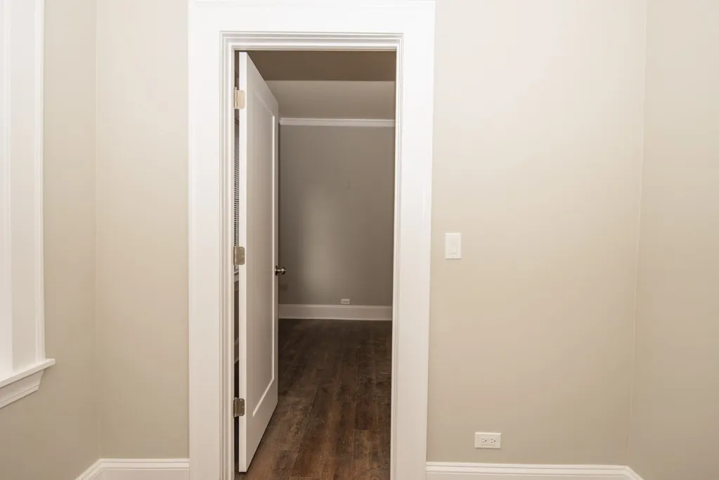 817 W Lakeside Pl, ,  60640, USA 60640-unit#208-Chicago-IL