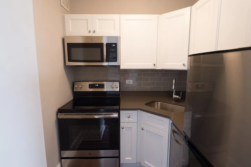 817 W Lakeside Pl, , 60640, USA 60640-unit#708-Chicago-IL