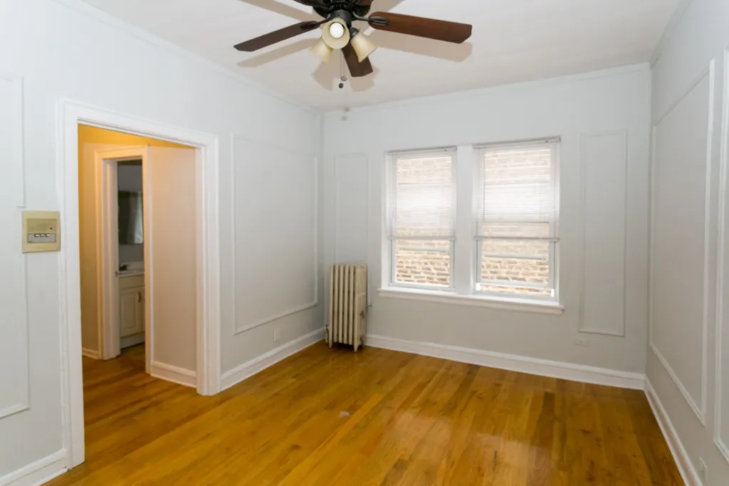 2827 N Burling St, ,  60657, USA 60657-unit#208-Chicago-IL