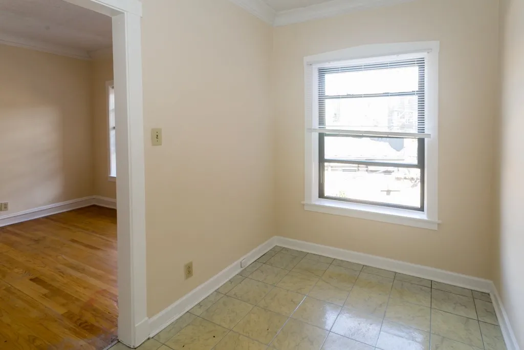 2244 W Wilson Ave, , 60625, USA 60625-unit#211-Chicago-IL