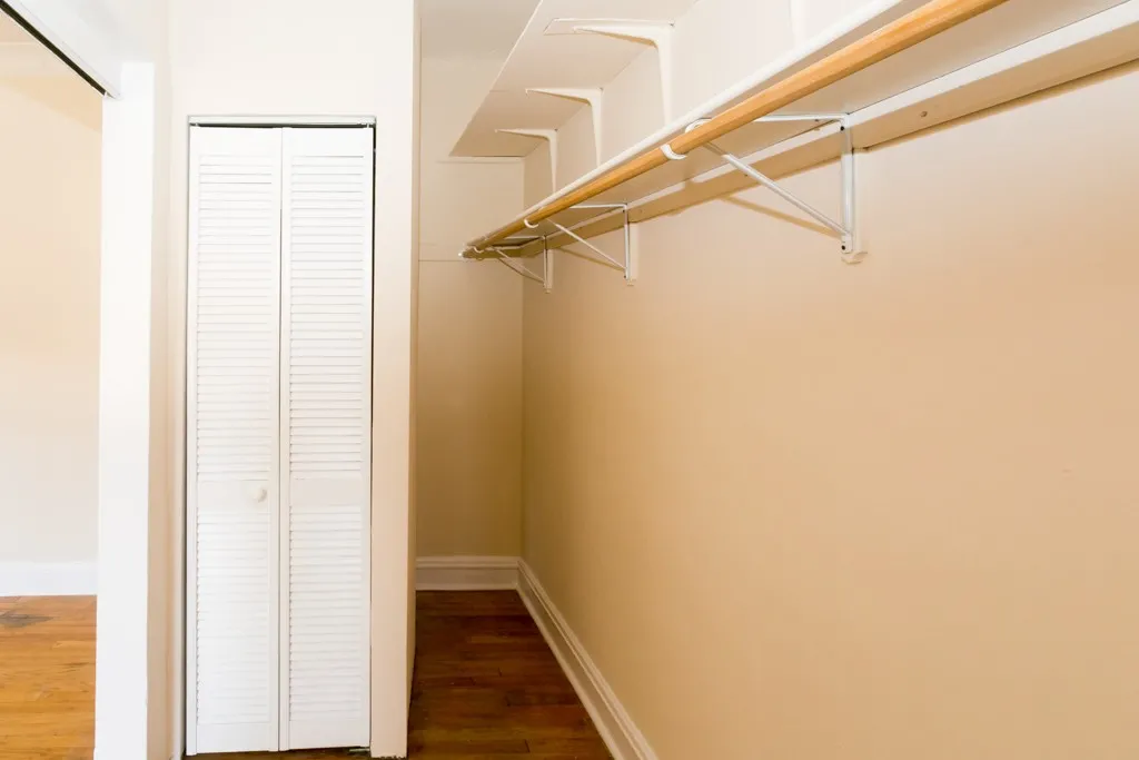 2244 W Wilson Ave, , 60625, USA 60625-unit#211-Chicago-IL