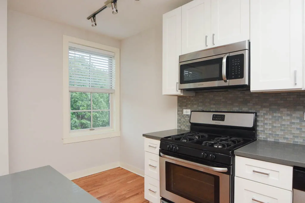 2420 N Kedzie Blvd, ,  60647, USA 60647-unit#302-Chicago-IL