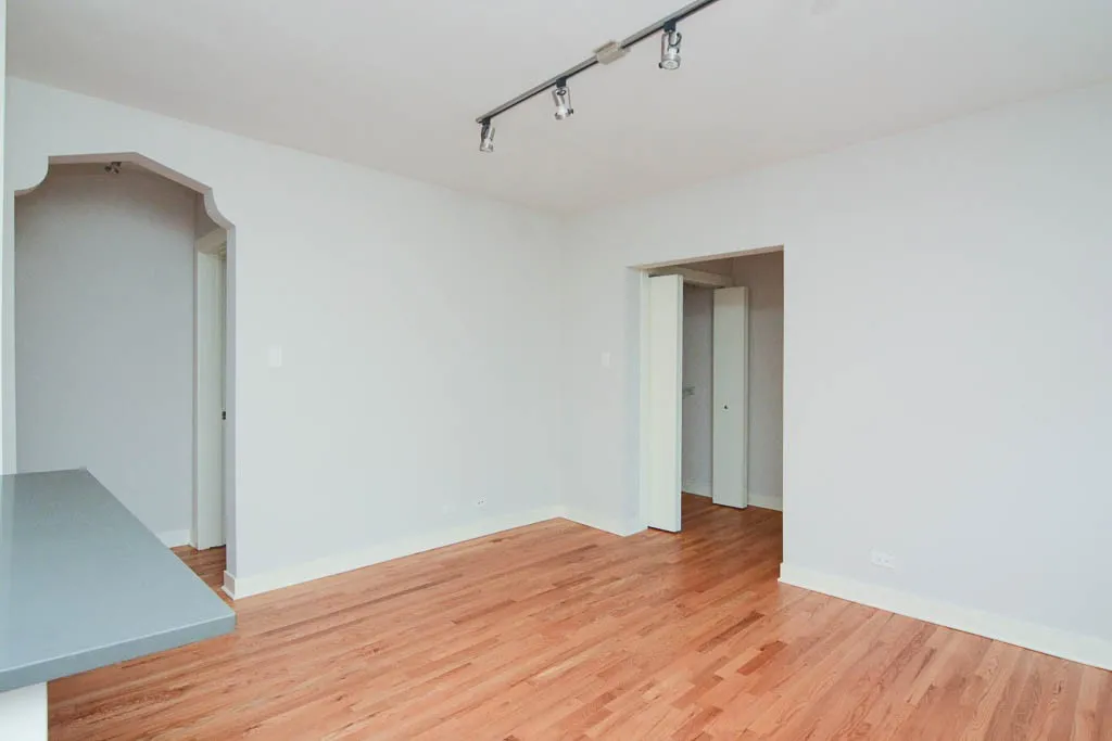 2420 N Kedzie Blvd, ,  60647, USA 60647-unit#302-Chicago-IL