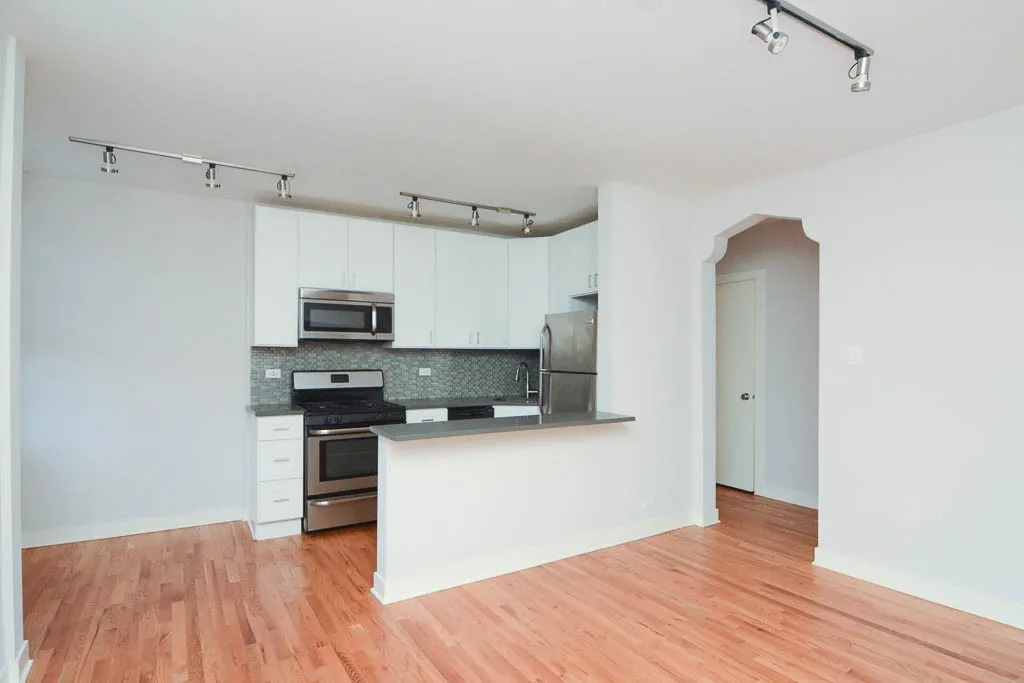 2420 N Kedzie Blvd, ,  60647, USA 60647-unit#302-Chicago-IL