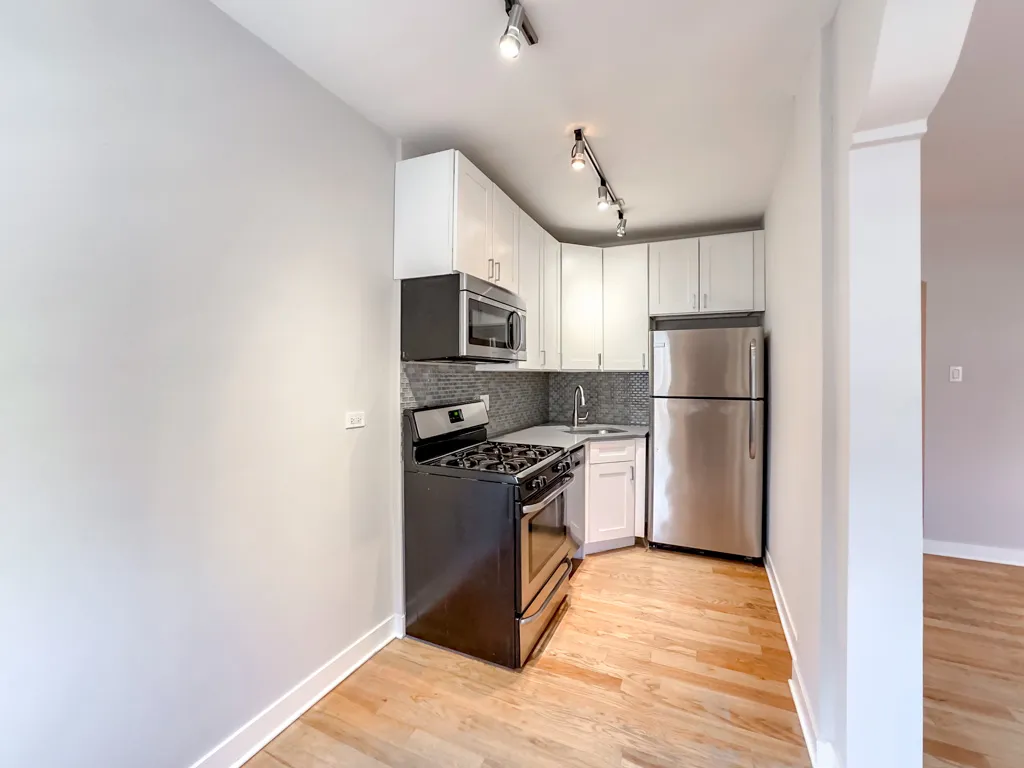 2420 N Kedzie Blvd, ,  60647, USA 60647-unit#202-Chicago-IL