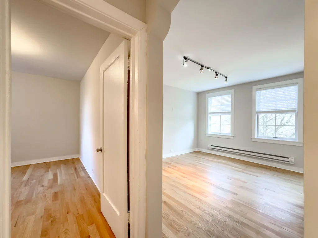 2420 N Kedzie Blvd, ,  60647, USA 60647-unit#202-Chicago-IL