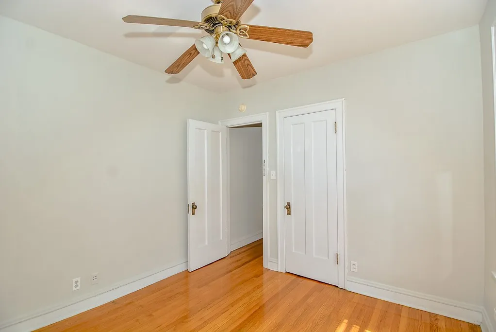 1121 W Oakdale Ave, ,  60657, USA 60657-unit#2A-Chicago-IL