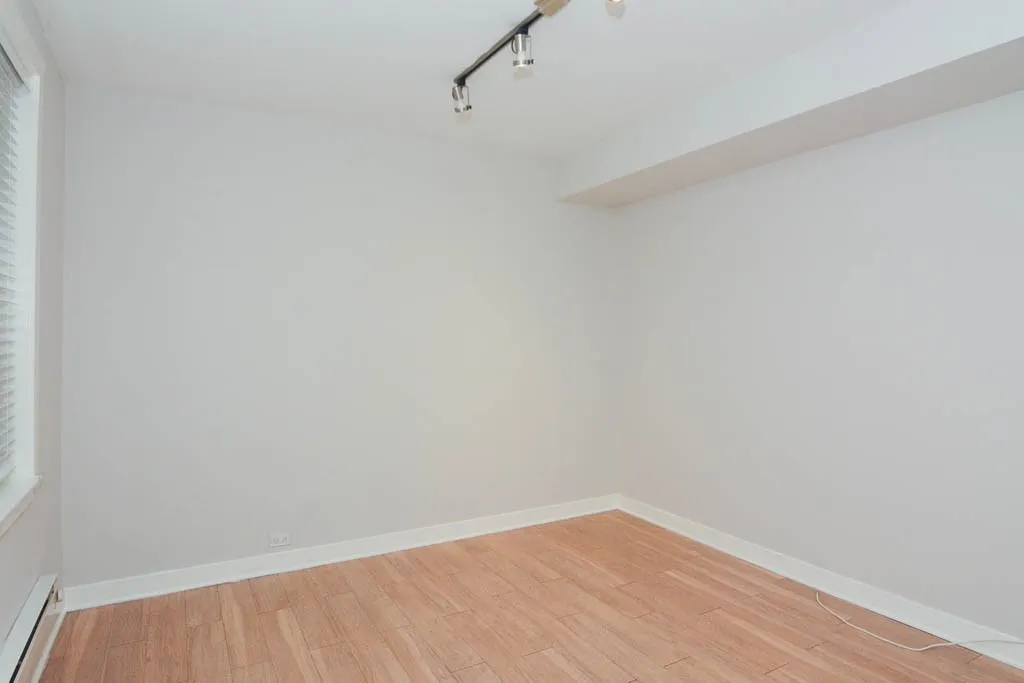 511 W Belmont Ave, ,  60657, USA 60657-unit#5-Chicago-IL