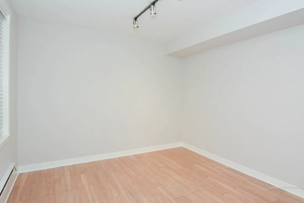 511 W Belmont Ave, ,  60657, USA 60657-unit#5-Chicago-IL