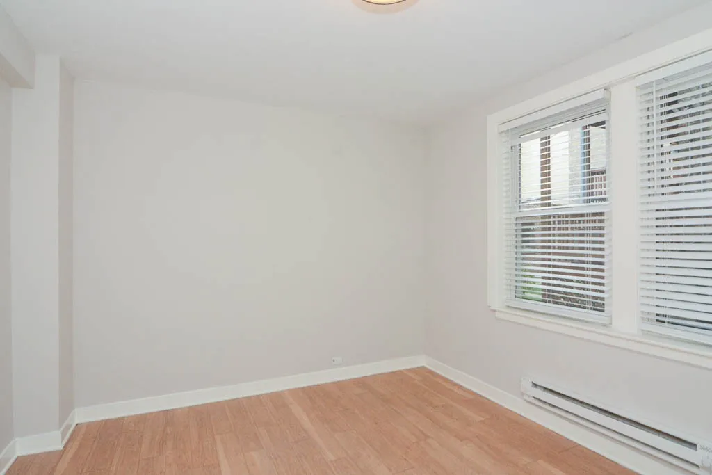 511 W Belmont Ave, ,  60657, USA 60657-unit#5-Chicago-IL