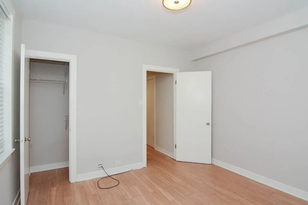 511 W Belmont Ave, ,  60657, USA 60657-unit#5-Chicago-IL