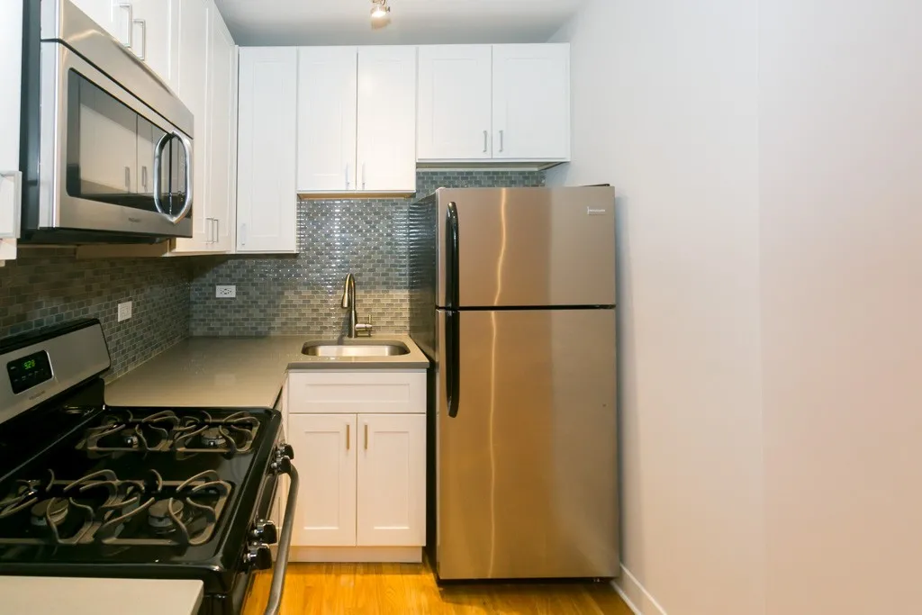 2420 N Kedzie Blvd, ,  60647, USA 60647-unit#204-Chicago-IL