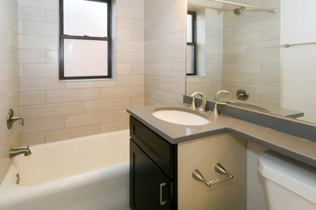 2420 N Kedzie Blvd, ,  60647, USA 60647-unit#204-Chicago-IL