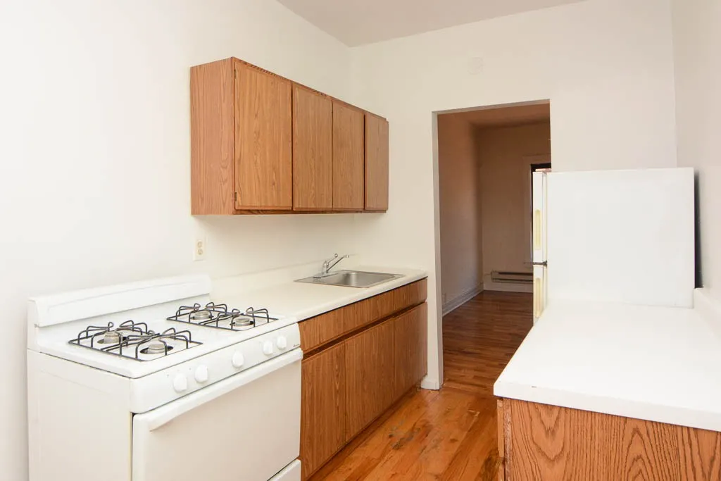 813 W Waveland Ave, , 60613, USA 60613-unit#2S-Chicago-IL