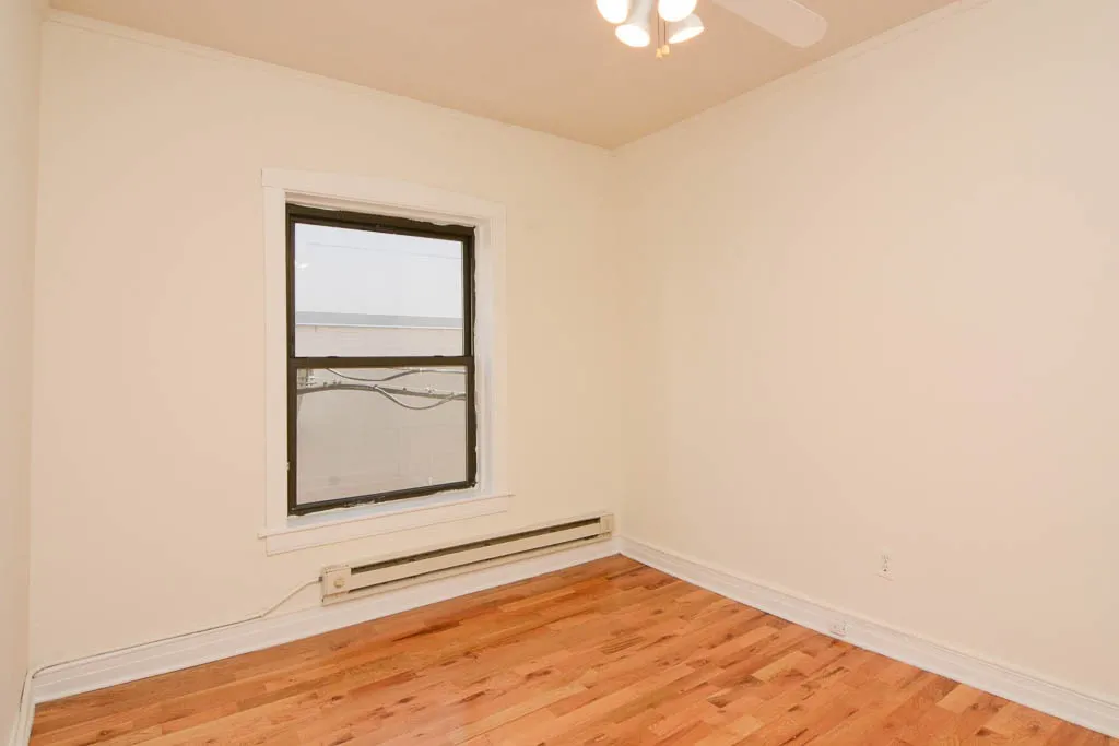 813 W Waveland Ave, , 60613, USA 60613-unit#2S-Chicago-IL