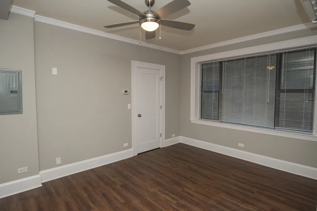 817 W Lakeside Pl, , 60640, USA 60640-unit#204-Chicago-IL