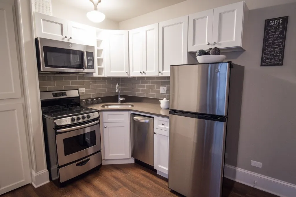 817 W Lakeside Pl, ,  60640, USA 60640-unit#404-Chicago-IL